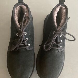 UGG NEUMEL boot MENS. Black size 10. New without box(tag on bottom)